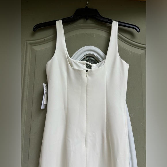 NWT Luxury Aidan Mattox White Maxi Dress US 2 - Picture 3 of 9